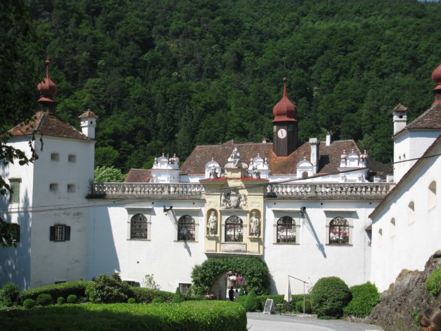 photo125.jpg
