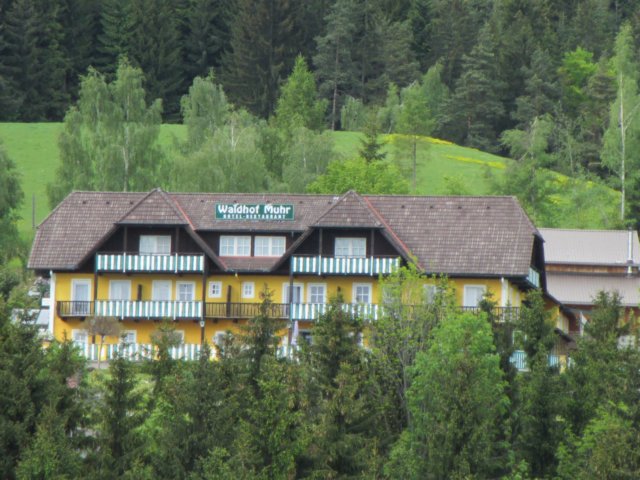 img_1963.jpg