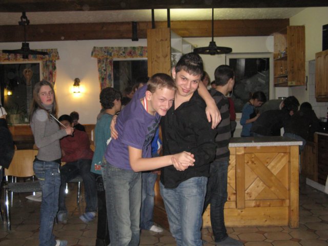 img_2026.jpg