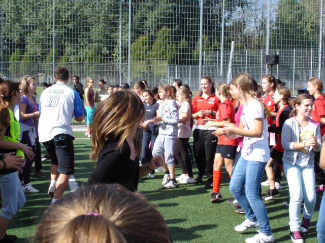 mdchenfuballtag29092011014.jpg